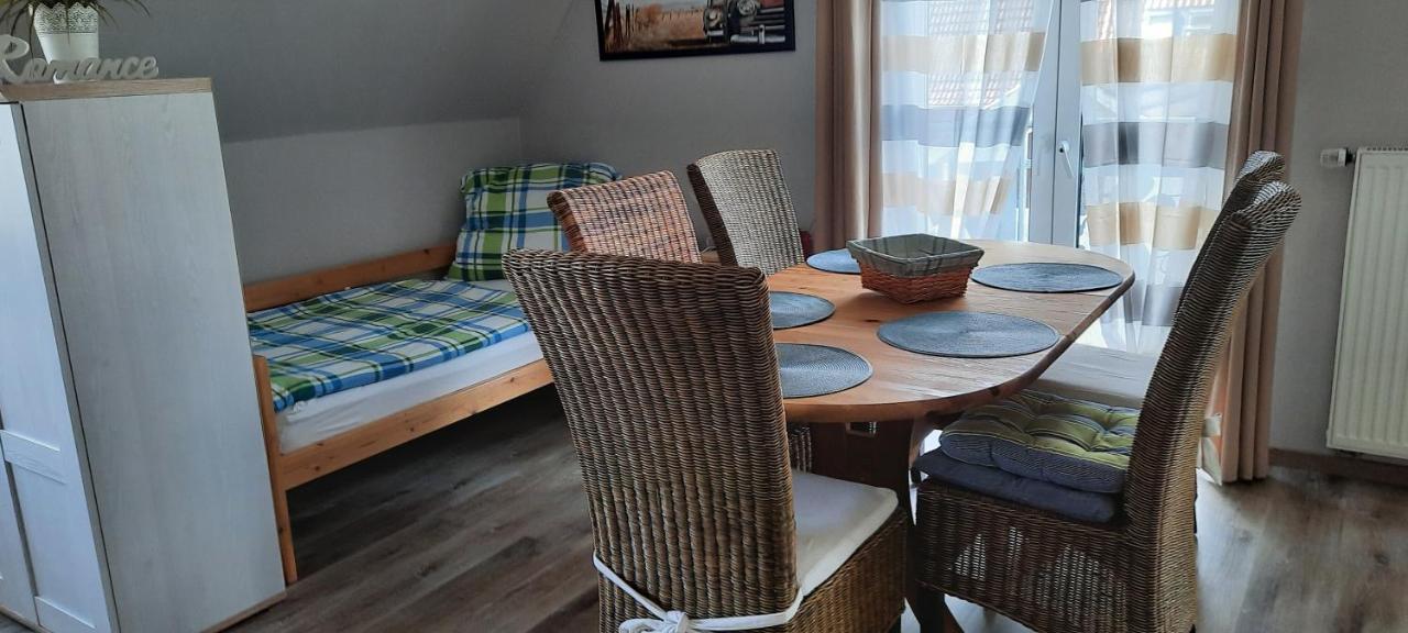 Ferienwohnung Schwiemann, Obergeschoss Cadenberge Extérieur photo