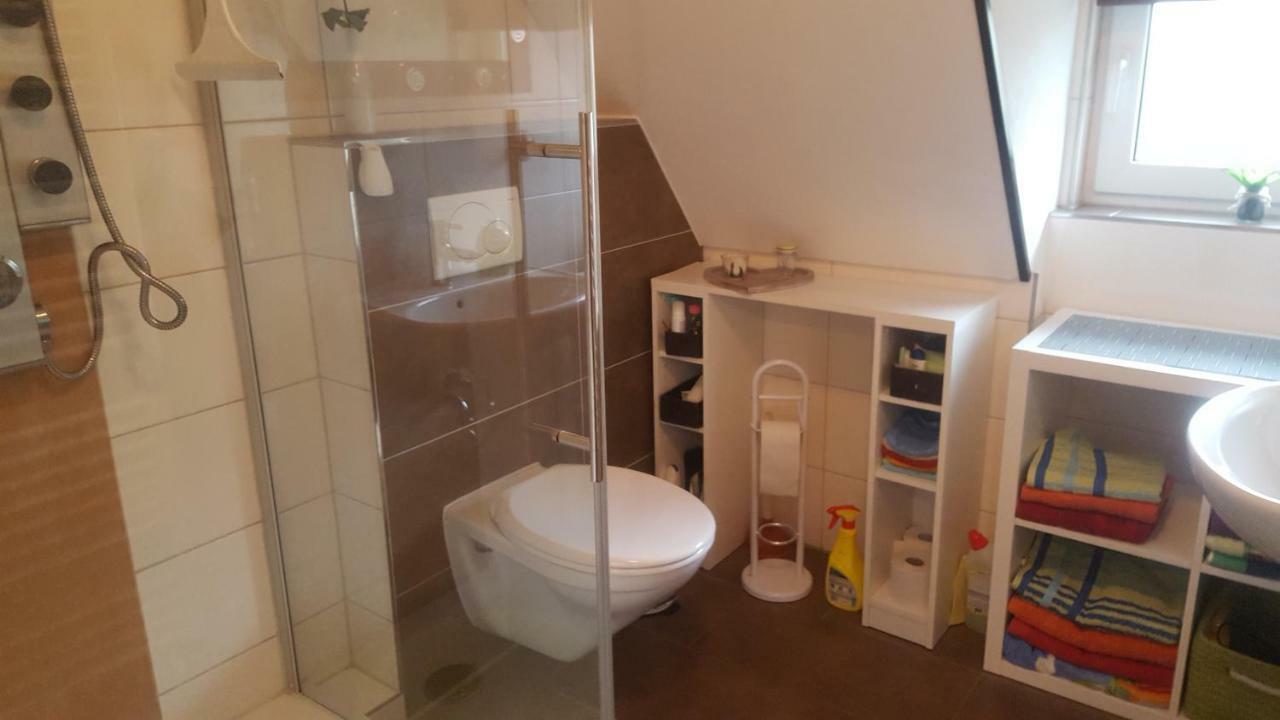 Ferienwohnung Schwiemann, Obergeschoss Cadenberge Extérieur photo